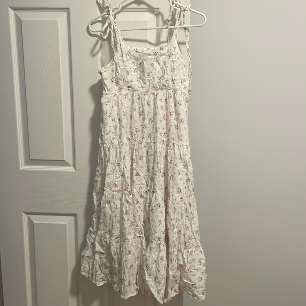 Tie shoulder straps floral midi dress